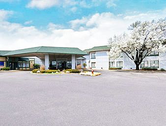 Отель Ramada O'Hare