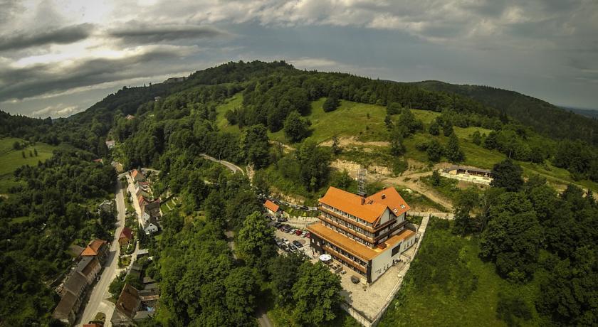 Отель Hotel Srebrna Góra
