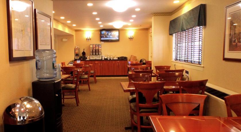 Отель Best Western University Hotel Boston