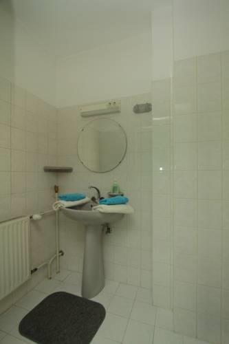 Отель Hotel Beremend Rose