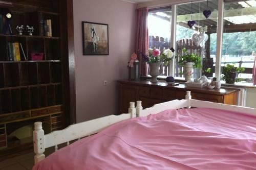Апартаменты Holiday Home De Molen Hoogerheide