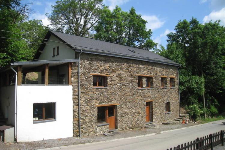 Вилла Holiday Home Le Noyer Bra