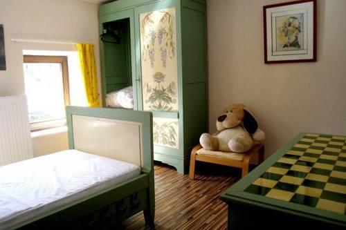 Отель Holiday Home Longchampsbertogne