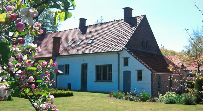 Апартаменты Holiday Home St Pietersveld Wingene