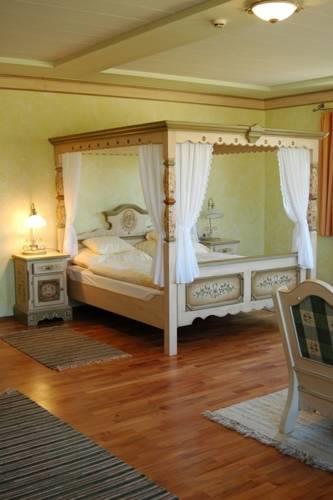 Отель Hétkúti Wellness Hotel és Lovaspark