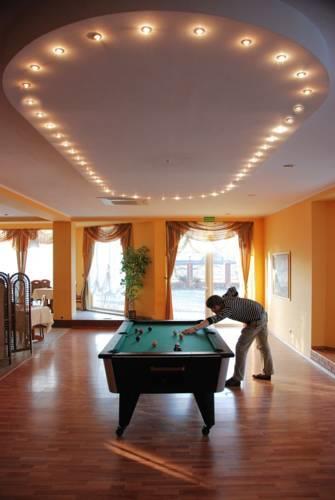 Отель Hotel Gregor