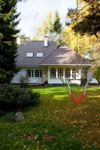 Гостевой дом Adami Holiday House