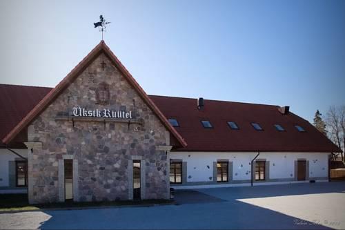 Отель Hotell&Restoran Üksik Rüütel