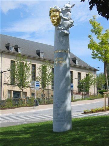 Отель Wellness Hotel Wiltz