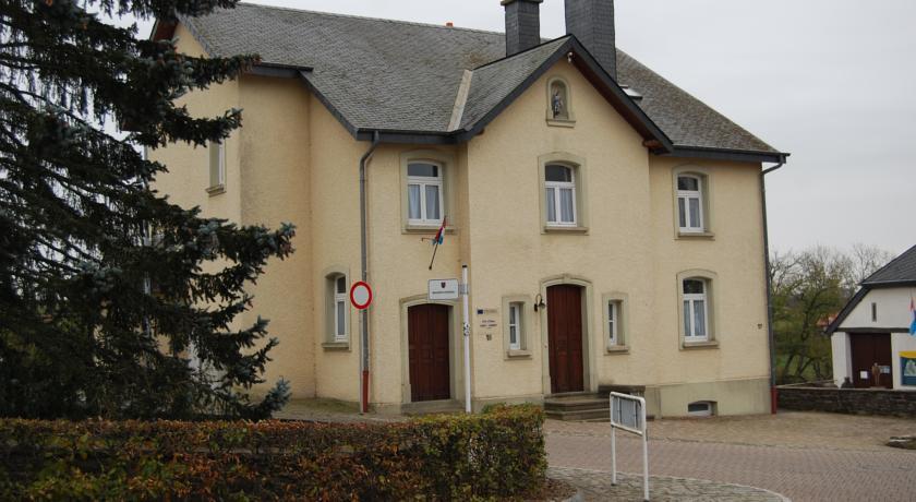 Отель Chalet Saint Hubert
