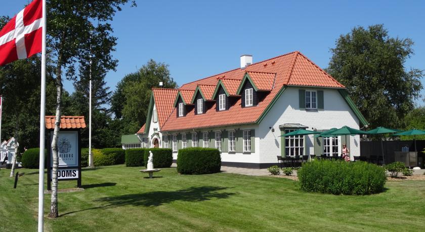 Отель Hotel Luneborg Kro