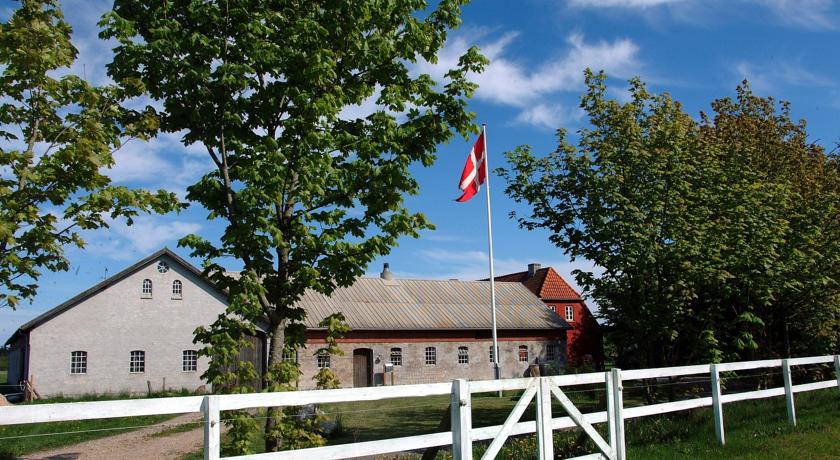 Отель Stald Nordkap Farm Holiday