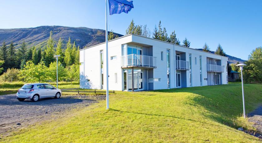 Апартаменты Golden Circle Apartments