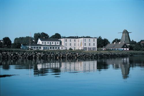 Отель Havnsø Hotel