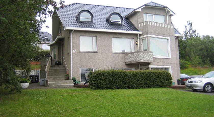 Гостевой дом Guesthouse Helga Reykjavík