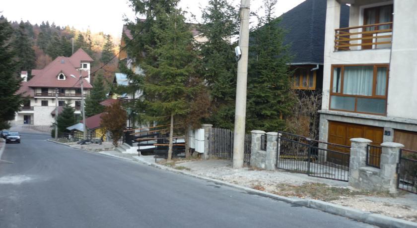 Apartamente Private