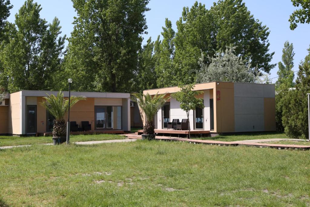 Отель Enigma Resort