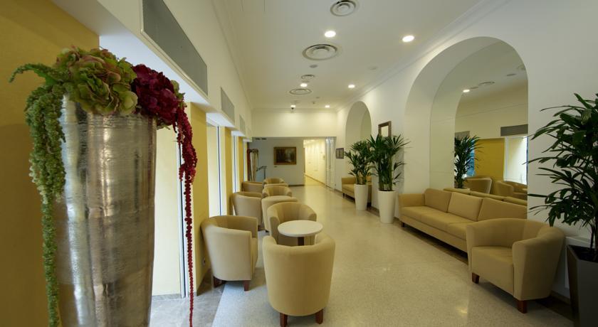 Отель Hotel Elizabeth