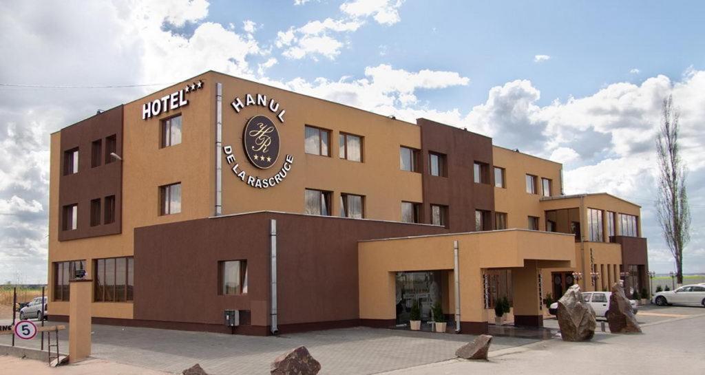 Отель Hotel Hanul de la Rascruce