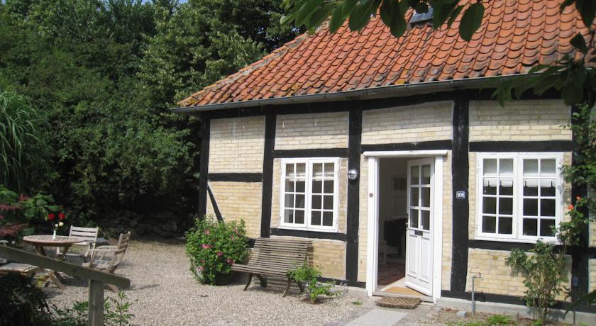 Отель Skjoldenæsholm Hotel