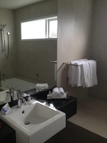 Отель Brentwood Hotel