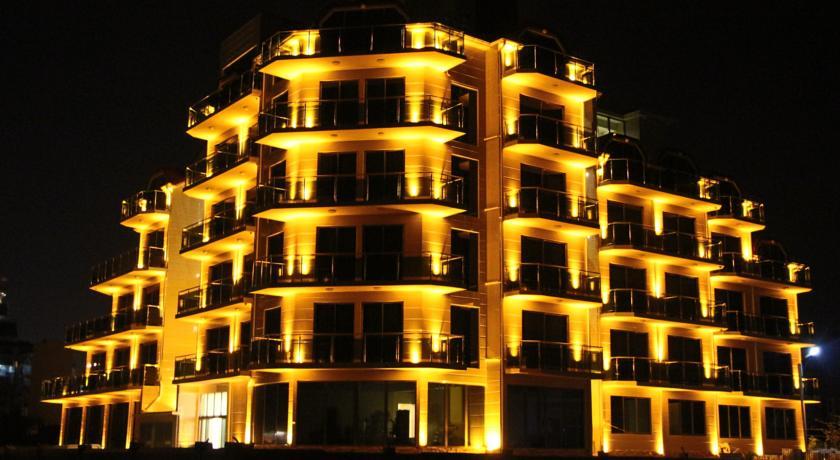 Legacy Hotel
