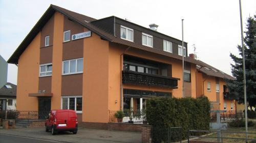 Отель Legend Hotel