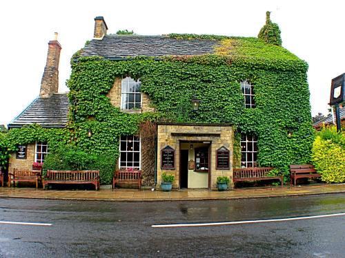 Отель Rockingham Arms by Good Night Inns