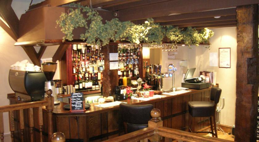 Отель Meadow Inn & Steakhouse