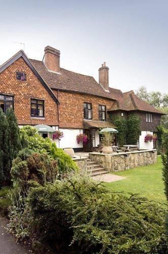 Отель Premier Inn Redhill Reigate