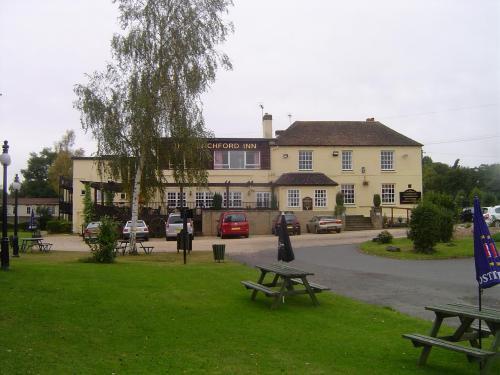 Отель The Lenchford Inn
