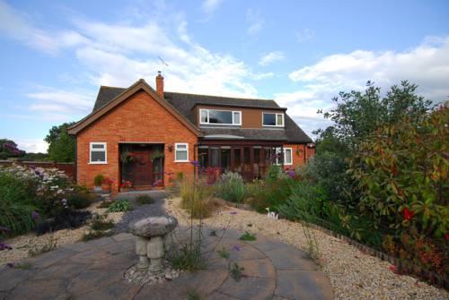 Отель Summerhayes B&B
