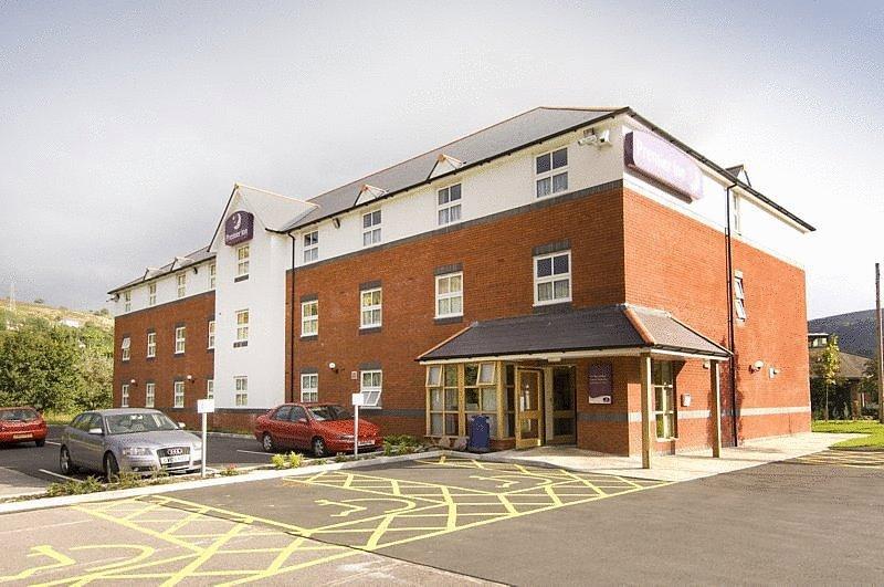 Отель Premier Inn Ebbw Vale