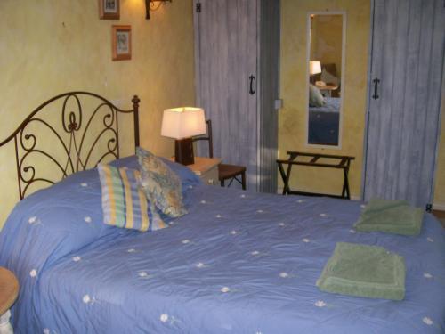 Отель The Merrymouth Inn