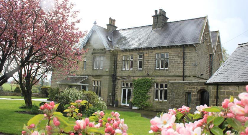 Отель Hazel Manor