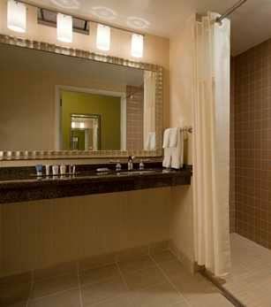 Отель DoubleTree by Hilton Boston/Westborough