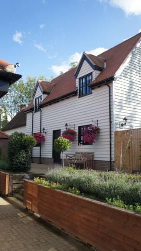 Отель The Bull at Great Totham LLP