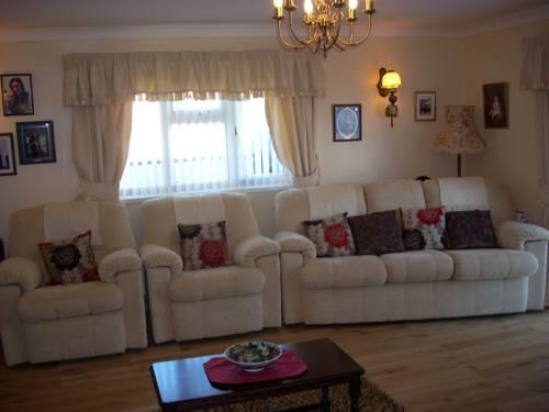 Мини-отель Stoneleigh B&B