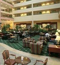Отель DoubleTree Suites by Hilton Philadelphia West