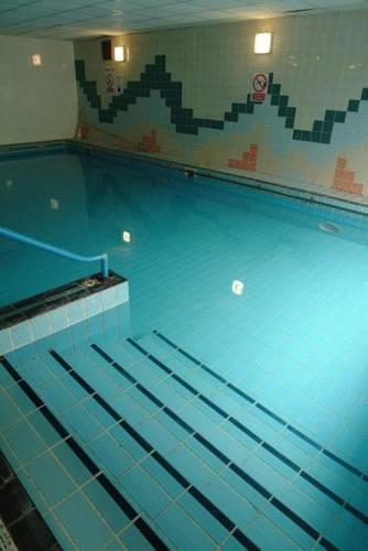 Отель Bushtown Hotel