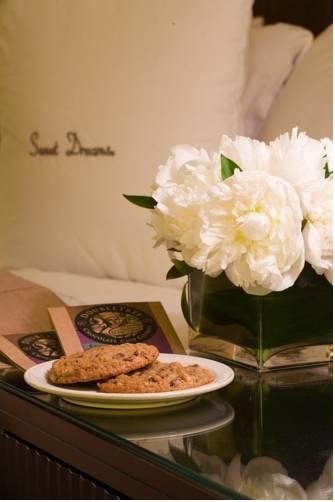 Отель DoubleTree by Hilton Tarrytown