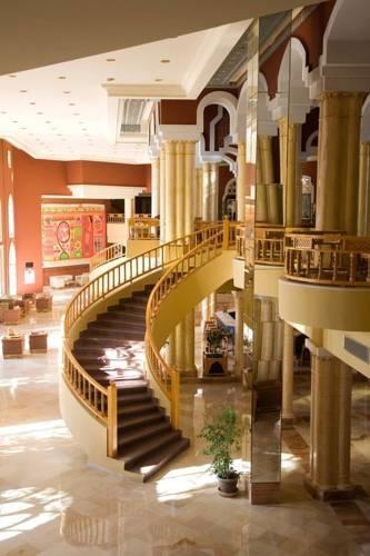 Отель Hôtel La Palmeraie