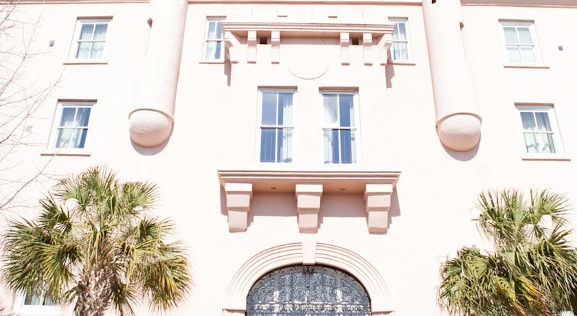 Отель Embassy Suites Charleston - Historic Charleston
