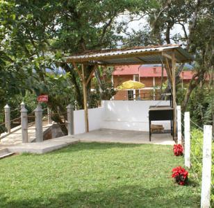Отель Finca Vacacional Santa Rosa