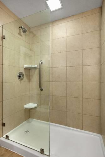 Отель Embassy Suites Charleston