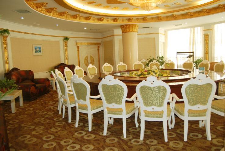 Отель Triumph Palace Hotel