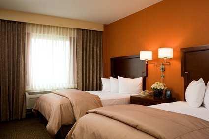 Отель Embassy Suites Portland