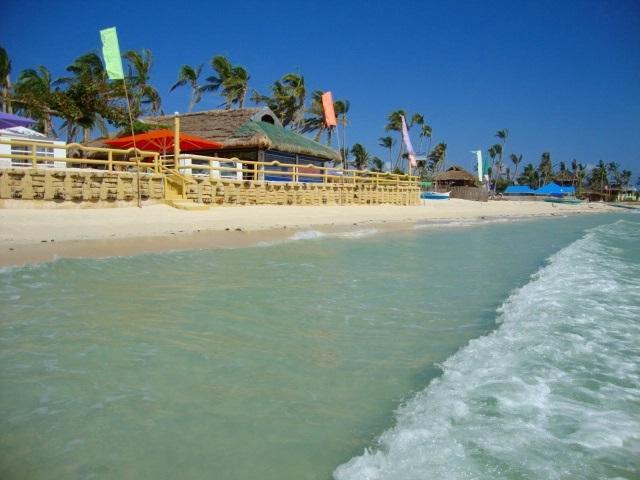 Отель Marlins Beach Resort