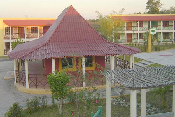Отель Hotel Debliz Xpujil