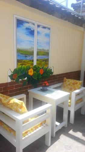 Хостел The Jade Emu International Guesthouse